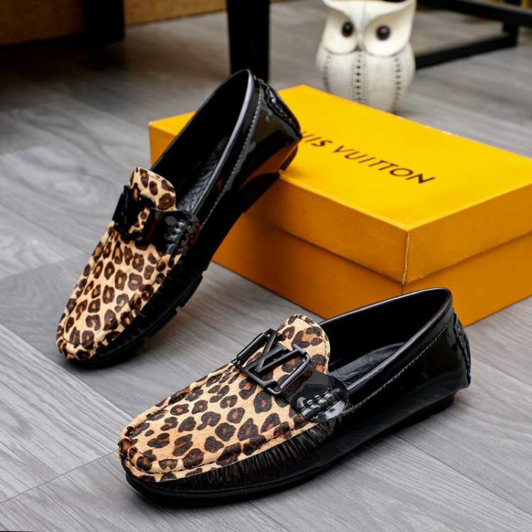 Picture of Louis Vuitton Shoes _SKULVsz38-44mnf035112044